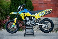 Graphics + Plastic RESTYLE DRZ