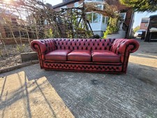 CHESTERFIELD SOFA OXBLOOD RED
