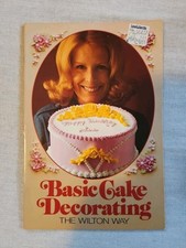 Basic Cake Decorating The
