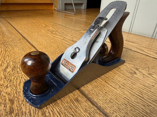 Vintage record 4 - no., smoothing