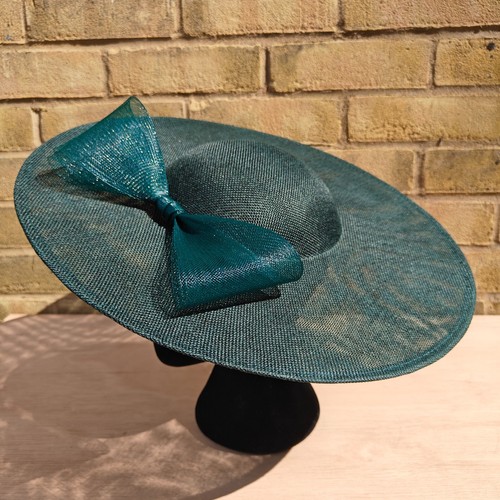Dark green bow - dark,