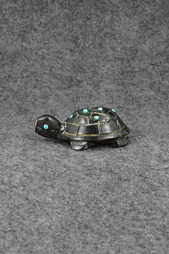 Turtle zuni fetish carving - carving,