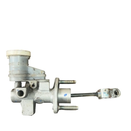 Mitsubishi l200 clutch master - l200,