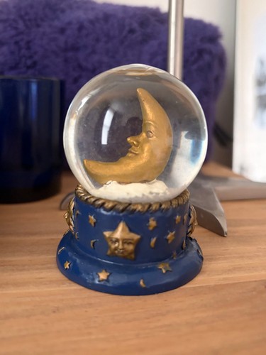 Small regency fine arts moon - small,
