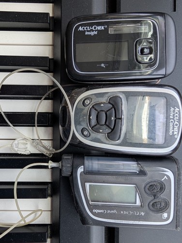 Accu chek mobile - chek,
