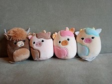 Squishmallows Squishville Cow