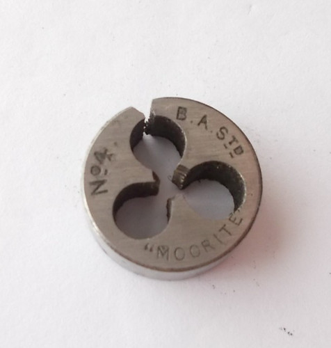 Split die - 4, ba