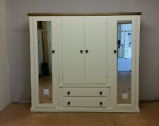 AYLESBURY NEXT 4 DOOR  2