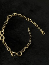 18ct Yellow Gold Bracelet Hallmarked 750 Infinity Design 5.9grams  