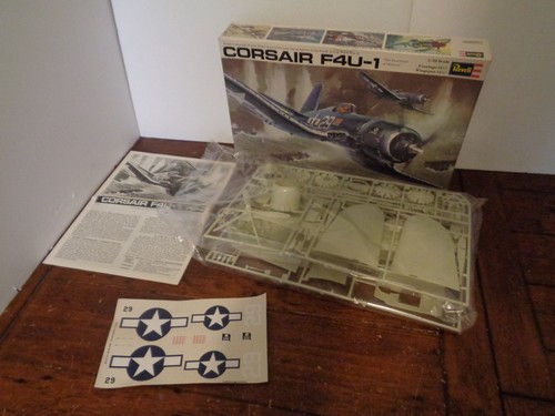 Revell corsair f4u - f4u-1, the