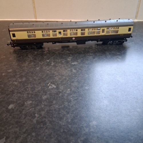Hornby r848 mk1 - mk1, corridor