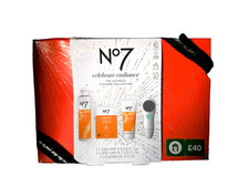No7 CELEBRATE RADIANCE The Ultimate Cleanse Collection Gift Set