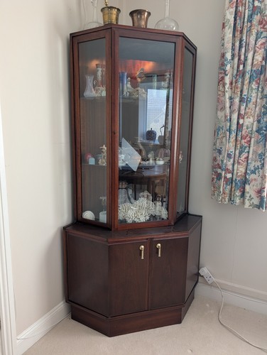 Solid wood illuminated corner - wood,