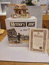 Memory  lane cottage  ornament