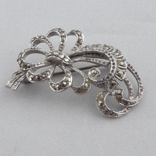 Vintage sphinx brooch - vintage, with