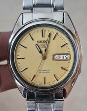 Seiko 5 Men Cal 7s26  Automatic 21 Jewels   Watch Gold Dial in GWC