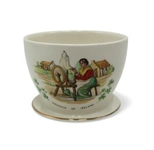 BESWICK Irish Spinning Wheel