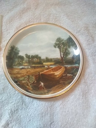 Small plate boat building - boat, near