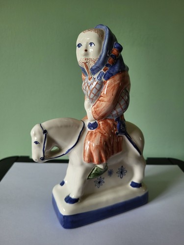 Rye pottery canterbury tales - canterbury,