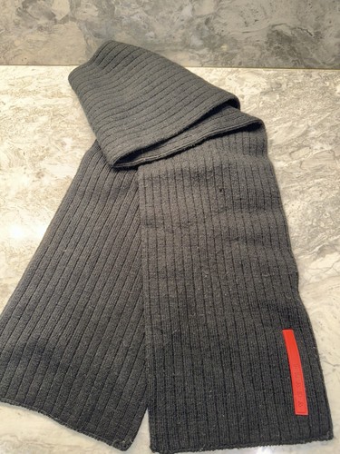 Prada black ribbed knit - ribbed,
