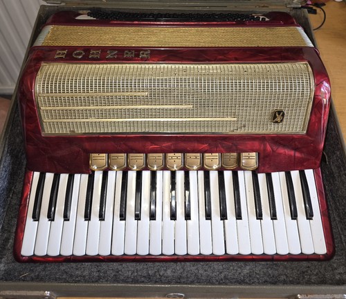 Hohner pirola ivp accordion - pirola,