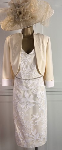 Mother bride groom outfit - groom,
