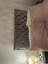 Crushed Velvet Bed Small Double.