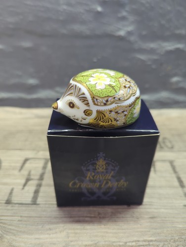Royal crown derby - crown,