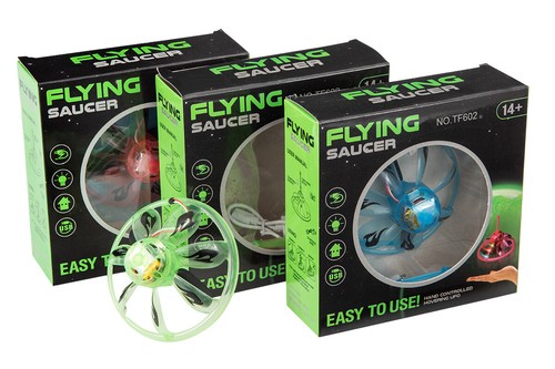 Hand control flying - hand, saucer