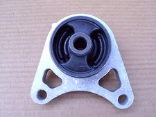 LAND ROVER FREELANDER 1 REAR DIFF MOUNT - NEW MOUNT - KHC500070