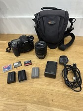 Nikon D200 DSLR Digital Photography Kit With Lens Batteries Charger Media + Bag