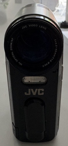 Jvc mc100 camcorder used - gz-mc100,