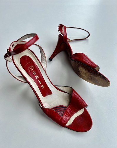 Exquisite vintage italian - vintage,
