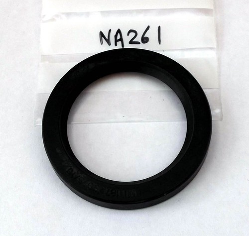 Rear hub oil - seal, mg