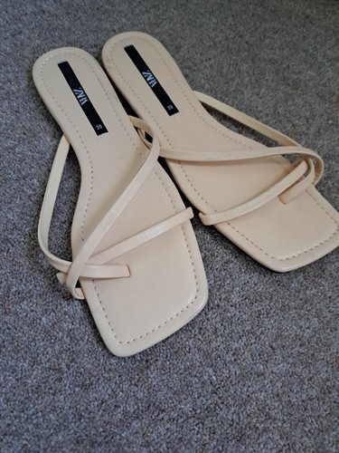 Zara beige sandals size 5 - beige,