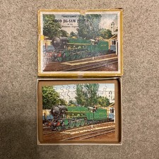  VINTAGE VICTORY WOODEN JIGSAW PUZZLE - Miniature Express Train