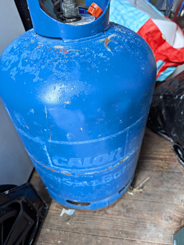 Calor 15kg butane gas bottle - calor,