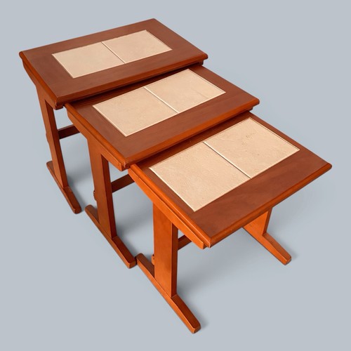 Mid century teak cream - teak, tile