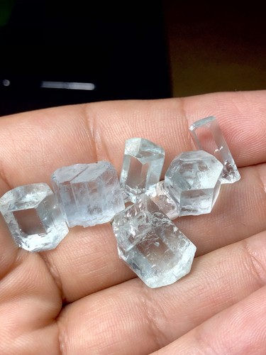 Raw aquamarine crystals rough - raw,