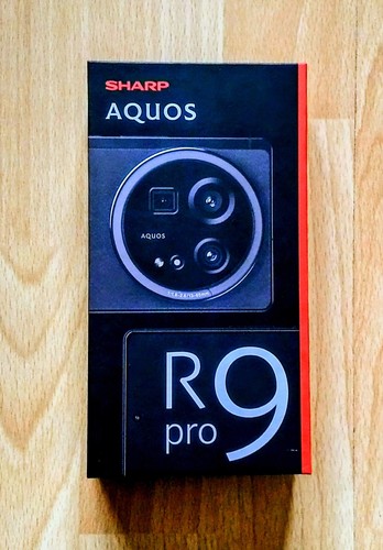 Sharp aquos pro - 50mp, 5g