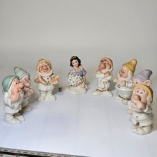 Lenox Disney Snow White & The 7 Dwarfs Doc Salt Or Pepper Pot