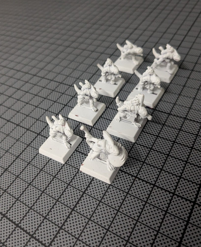 Warhammer lizardmen skinks - warhammer,
