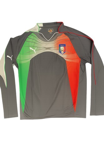 Puma mens 2010 italy player - puma,