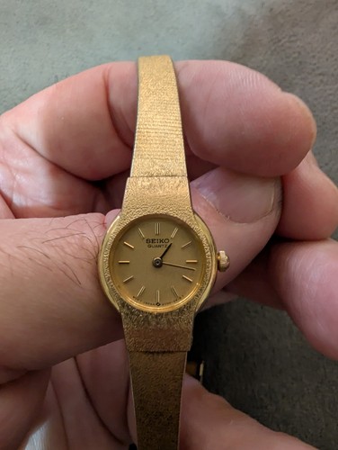 Vintage seiko quartz ladies - seiko,