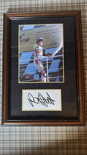 Valentino rossi framed signed - valentino,