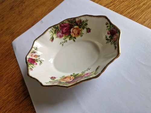 Vintage royal albert old - albert,