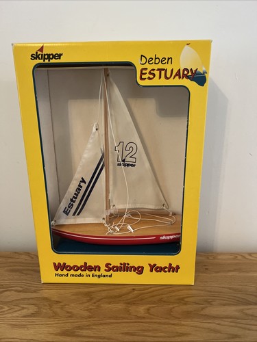 Vintage skipper deben estuary - vintage,
