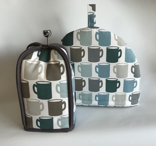 Handmade tea cosy - /, teapot