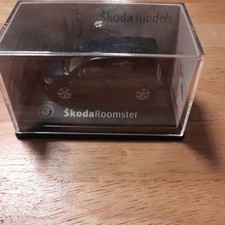 SKODA ROOMSTER MODEL CAR navy