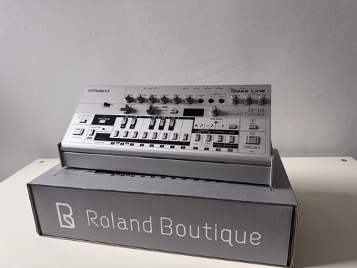 Roland boutique bass - tb-03,